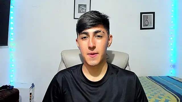 Snapshot of babymaik chatting on 26, 10, 2025 babymaik online show from 26, 10, 2025