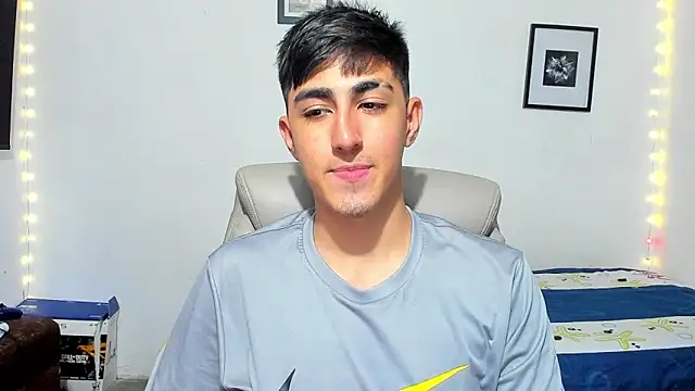 Snapshot of babymaik chatting on 11, 11, 2025 babymaik online show from 11, 11, 2025