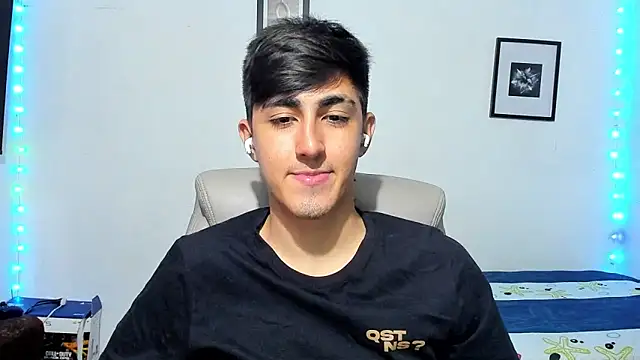 Snapshot of babymaik chatting on 4, 11, 2025 babymaik online show from 4, 11, 2025