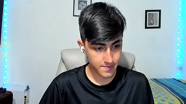 Snapshot of babymaik chatting on 27, 10, 2025 babymaik online show from 27, 10, 2025