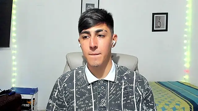 Snapshot of babymaik chatting on 21, 10, 2025 babymaik online show from 21, 10, 2025