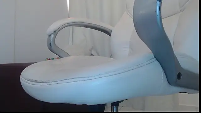 Mature 2025 online show from 24, 10, 2025