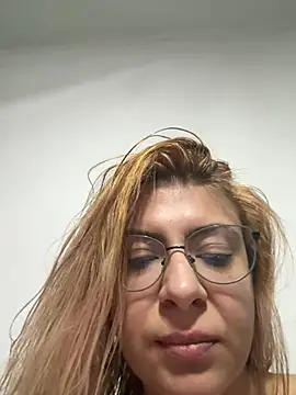 KittieHallo online show from 7, 3, 2025