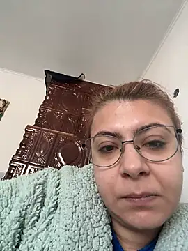 KittieHallo online show from 6, 3, 2025