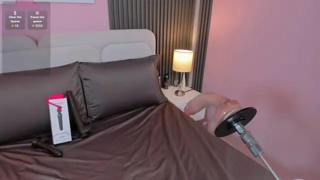 honey sofii  online show from 28, 11, 2025