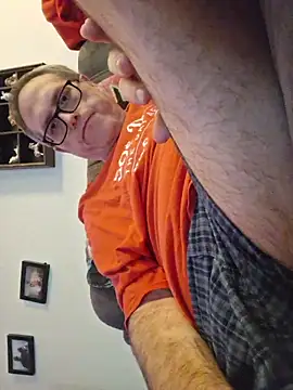 Smallone327 online show from 9, 11, 2025