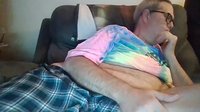 Snapshot of Smallone327 chatting on 19, 9, 2025 Smallone327 online show from 19, 9, 2025