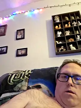 Snapshot of Smallone327 chatting on 27, 2, 2025 Smallone327 online show from 27, 2, 2025