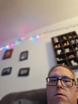Smallone327 online show from 18, 5, 2026