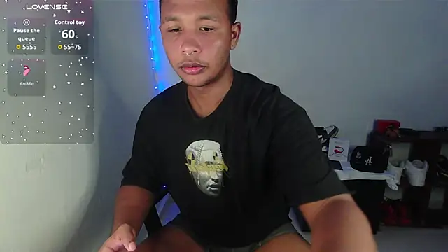 Gooss cum online show from 25, 10, 2025