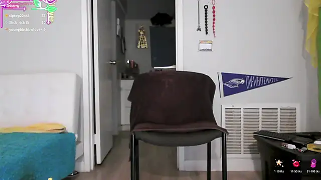Queenanitadix online show from 20, 6, 2026