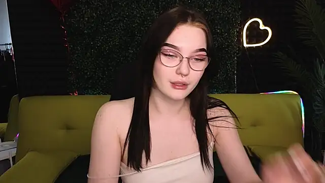 milliedoll online show from 10, 3, 2025