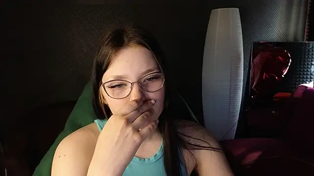 milliedoll online show from 15, 3, 2025