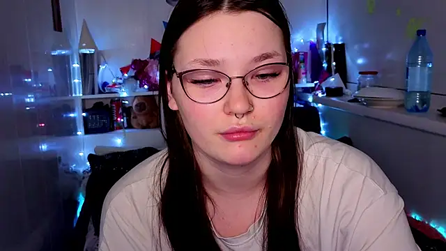 milliedoll online show from 1, 11, 2025