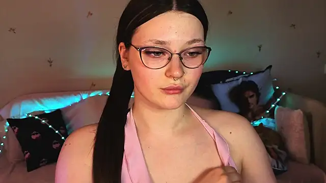milliedoll online show from 4, 6, 2026