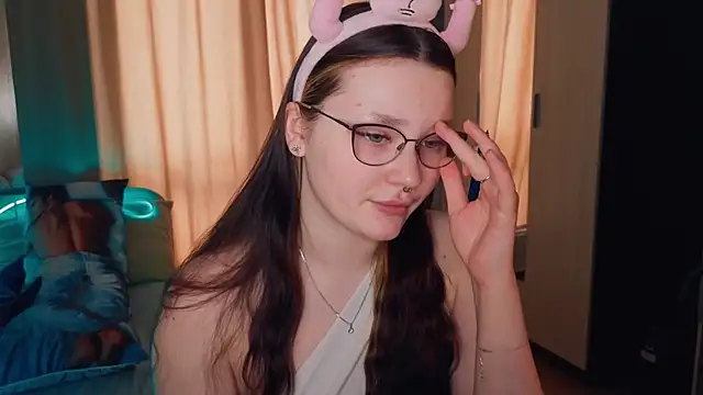 milliedoll online show from 20, 3, 2026