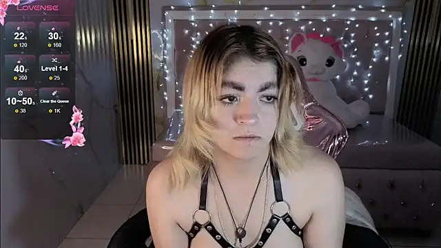 Snapshot of lili_conor_s chatting on 16, 11, 2025 lili conor s online show from 16, 11, 2025