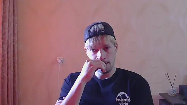 Snapshot of frama666 chatting on 6, 5, 2026 frama666 online show from 6, 5, 2026