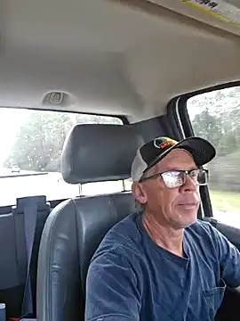 Snapshot of chris8827 chatting on 29, 12, 2024 chris8827 online show from 29, 12, 2024