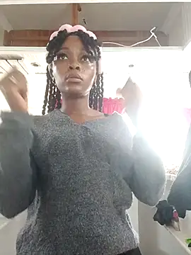 xxTatiannaxx online show from 27, 10, 2025