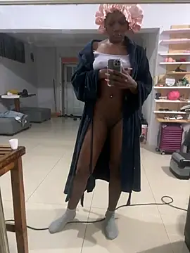 xxTatiannaxx online show from 6, 6, 2026