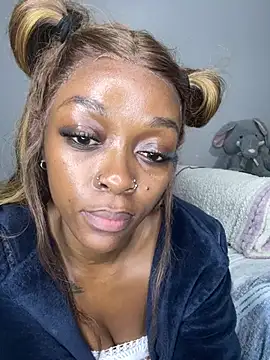 xxTatiannaxx online show from 21, 7, 2026