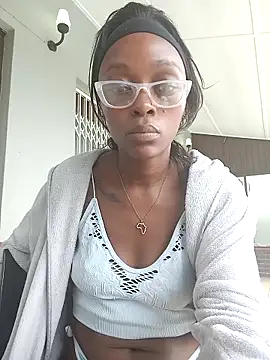 Snapshot of xxTatiannaxx chatting on 15, 3, 2025 xxTatiannaxx online show from 15, 3, 2025