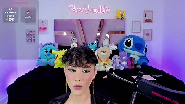 Snapshot of femboy-20 chatting on 1, 3, 2025 femboy-20 online show from 1, 3, 2025