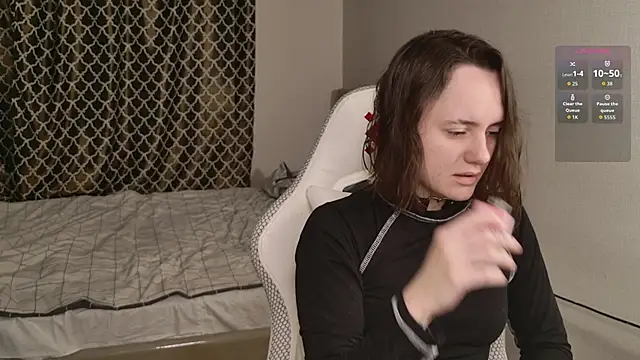 Luna Loveee online show from 28, 10, 2025