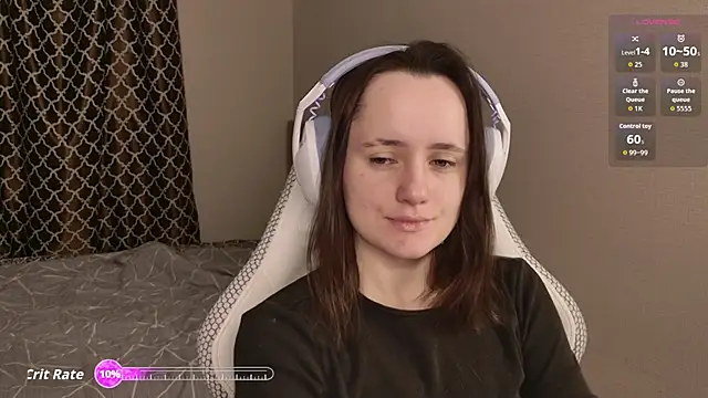 Luna Loveee online show from 5, 2, 2026