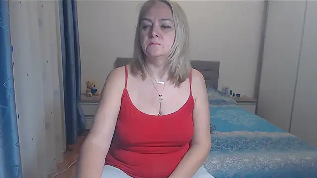 MatureDiana online show from 13, 4, 2026