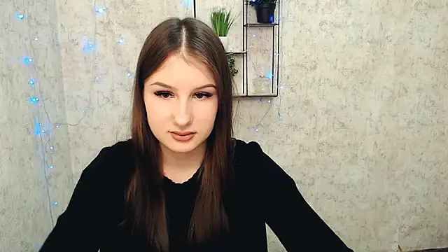 Snapshot of _MiaAngell chatting on 23, 2, 2025 MiaAngell online show from 23, 2, 2025