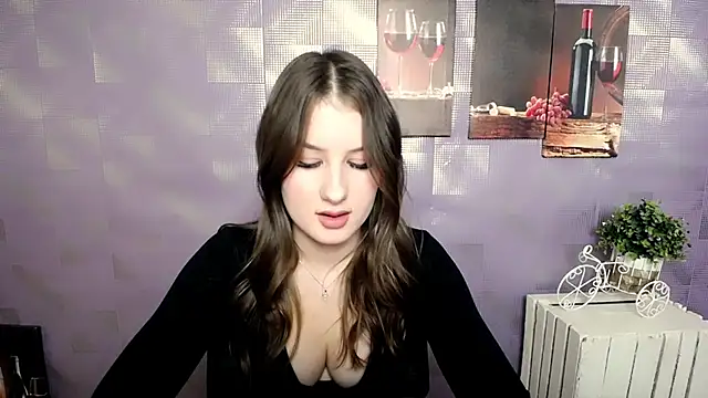  MiaAngell online show from 13, 11, 2025