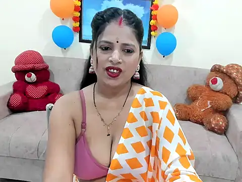 leahgotiii online show from 19, 9, 2025