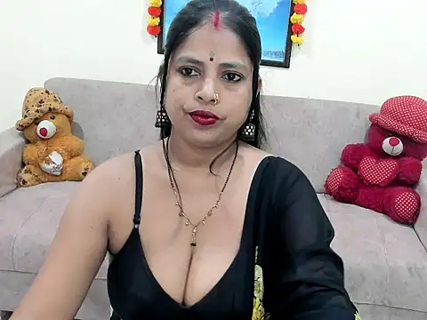 leahgotiii online show from 17, 10, 2025