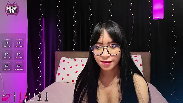 miyakimi0101 online show from 11, 4, 2026