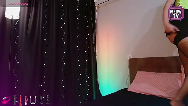 miyakimi0101 online show from 14, 10, 2025