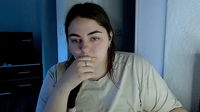 Snapshot of kitsune_8 chatting on 16, 5, 2026 kitsune 8 online show from 16, 5, 2026