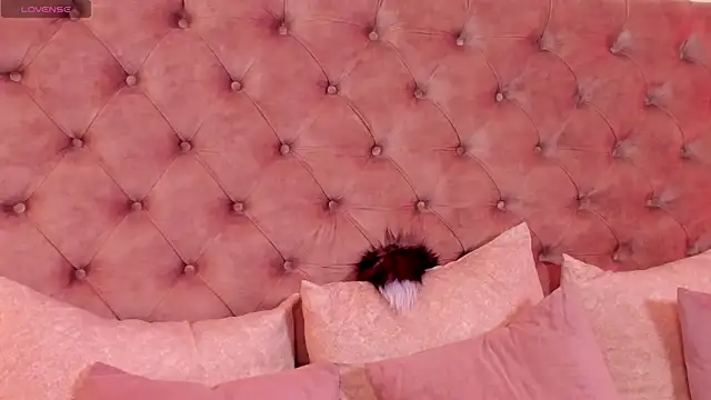 regina noctixx online show from 27, 11, 2025