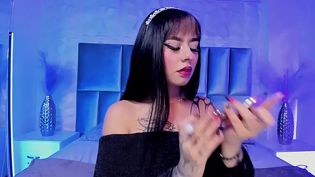 Selene bennet online show from 17, 4, 2026