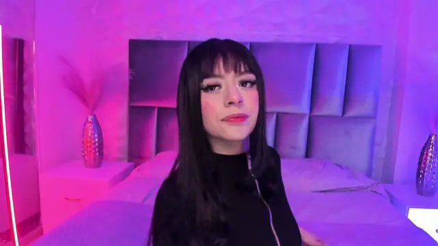 Selene bennet online show from 12, 3, 2026