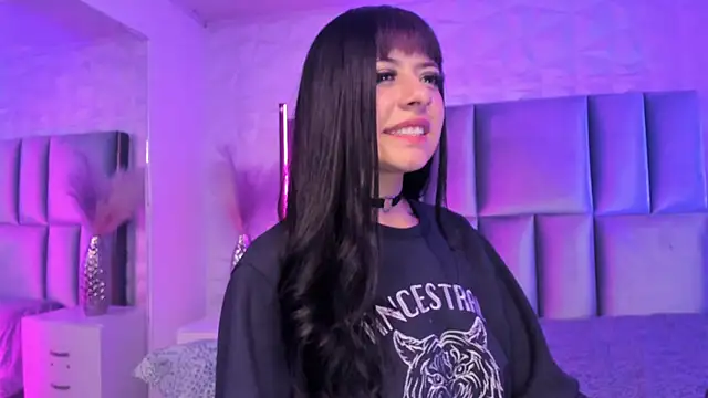 Selene bennet online show from 7, 3, 2026