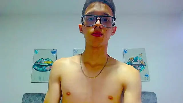 Snapshot of skinny_bigcock02 chatting on 28, 2, 2025 skinny bigcock02 online show from 28, 2, 2025