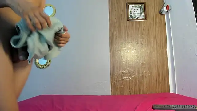 couple hotfox online show from 8, 3, 2026