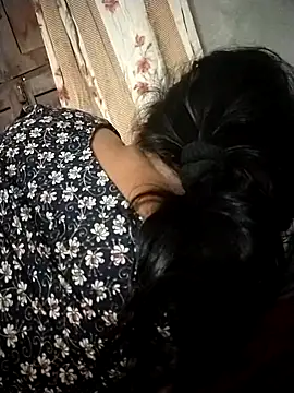 Snapshot of sharnjit299 chatting on 4, 11, 2025 sharnjit299 online show from 4, 11, 2025