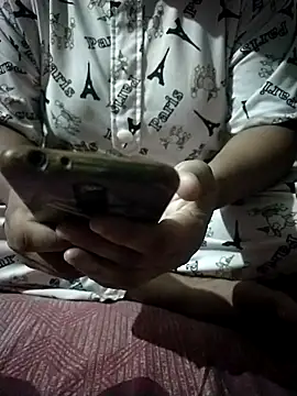 Snapshot of sharnjit299 chatting on 11, 10, 2025 sharnjit299 online show from 11, 10, 2025