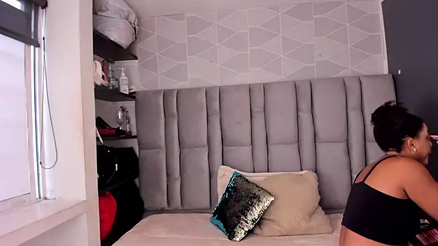 Natasha rose   online show from 17, 11, 2025