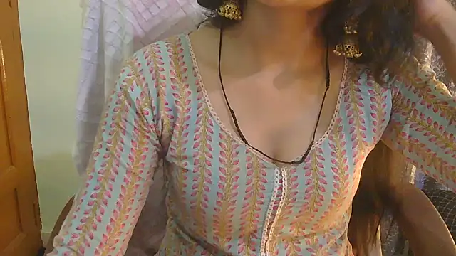 Cute Pihu01 online show from 28, 7, 2026