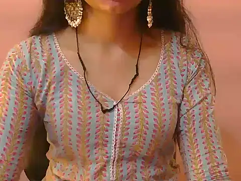 Cute Pihu01 online show from 27, 2, 2026