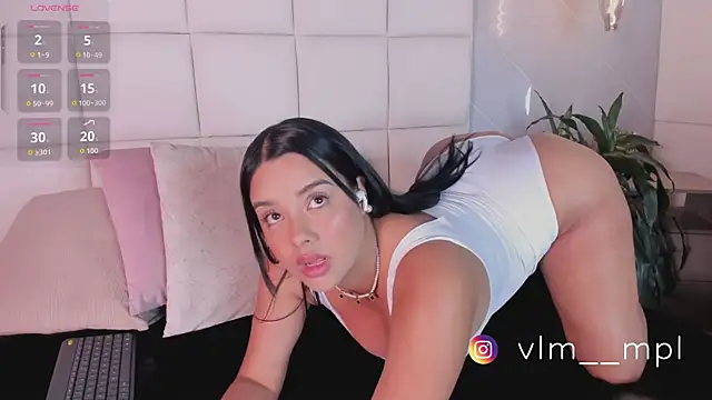 Keyla lage online show from 30, 4, 2026